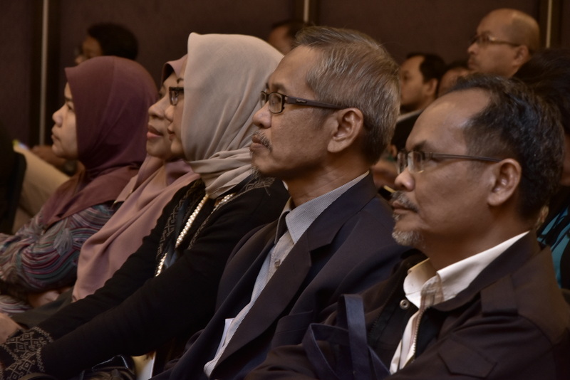 UKM 4799